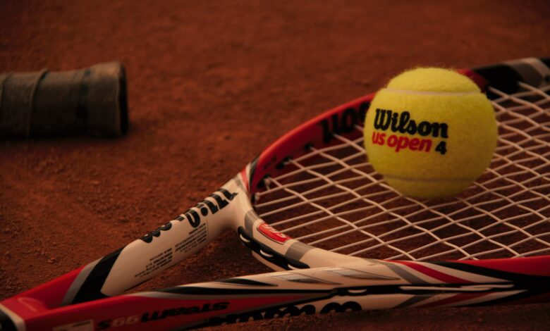 Top 10 best tennis rackets in the world